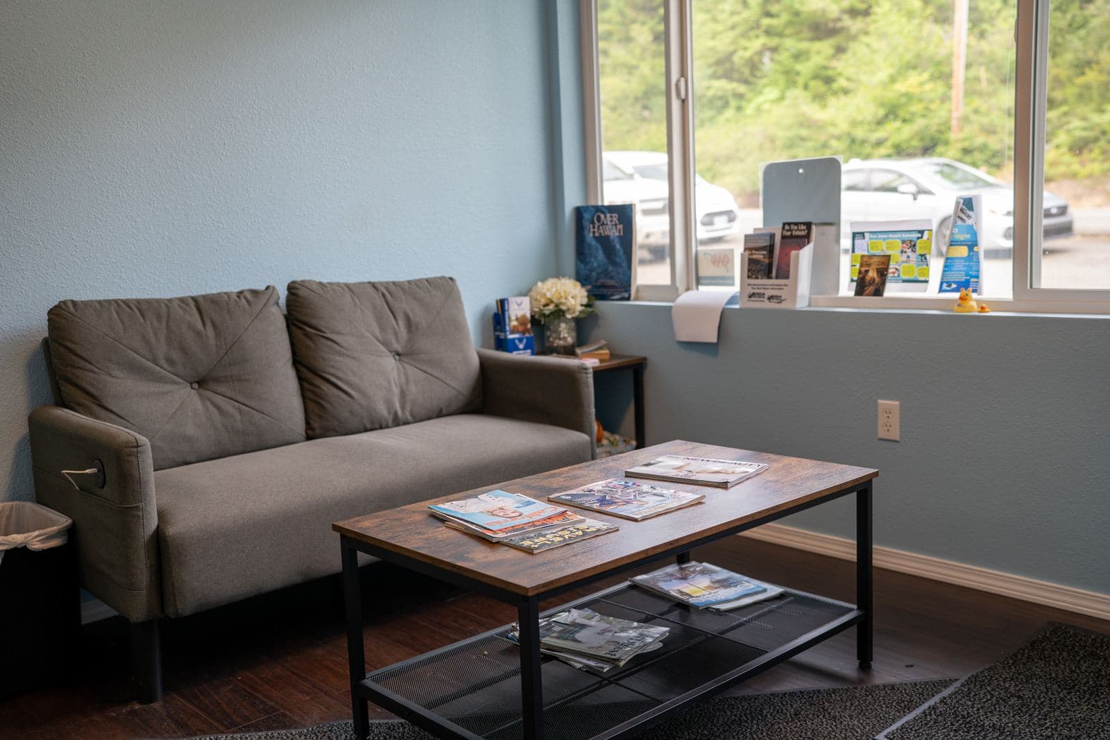 Customer waiting area at Absolute Auto Care